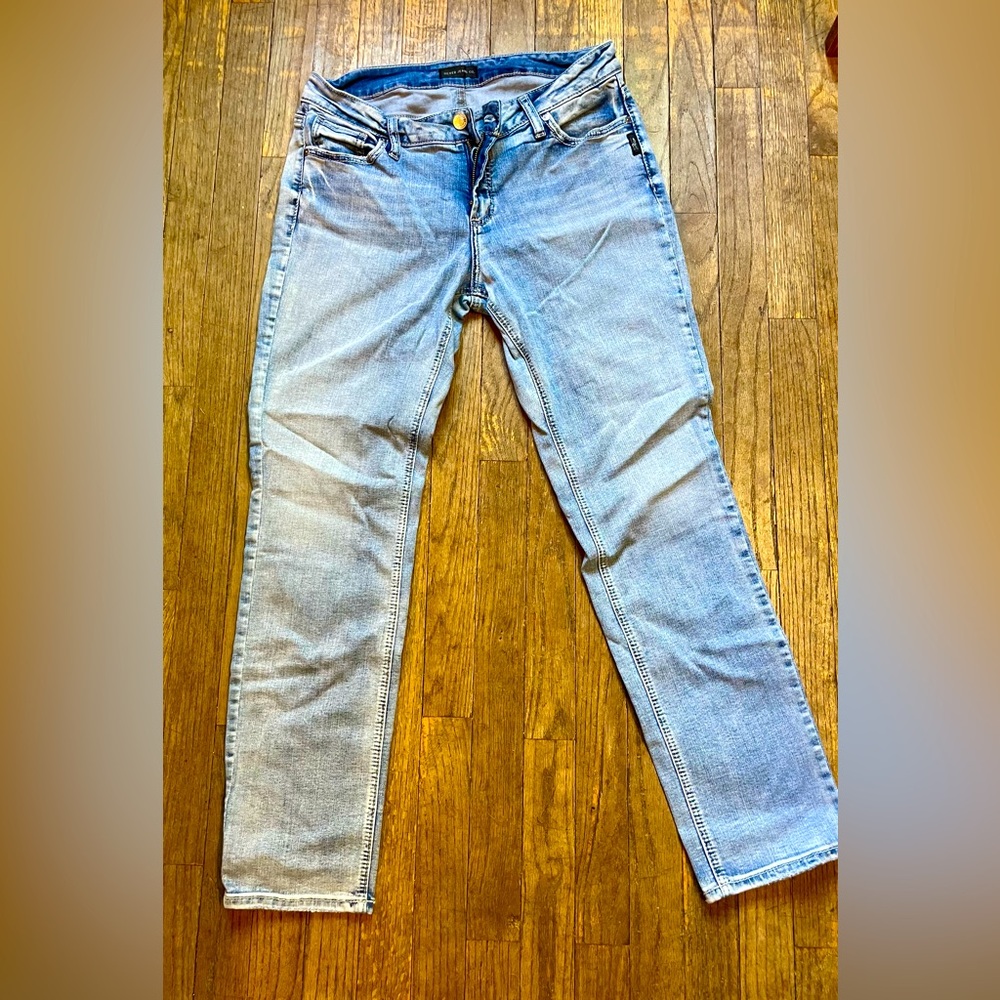 Silver Jeans Elyse Mid-Rise Straight Leg Light Wash Jeans in Size 31/31